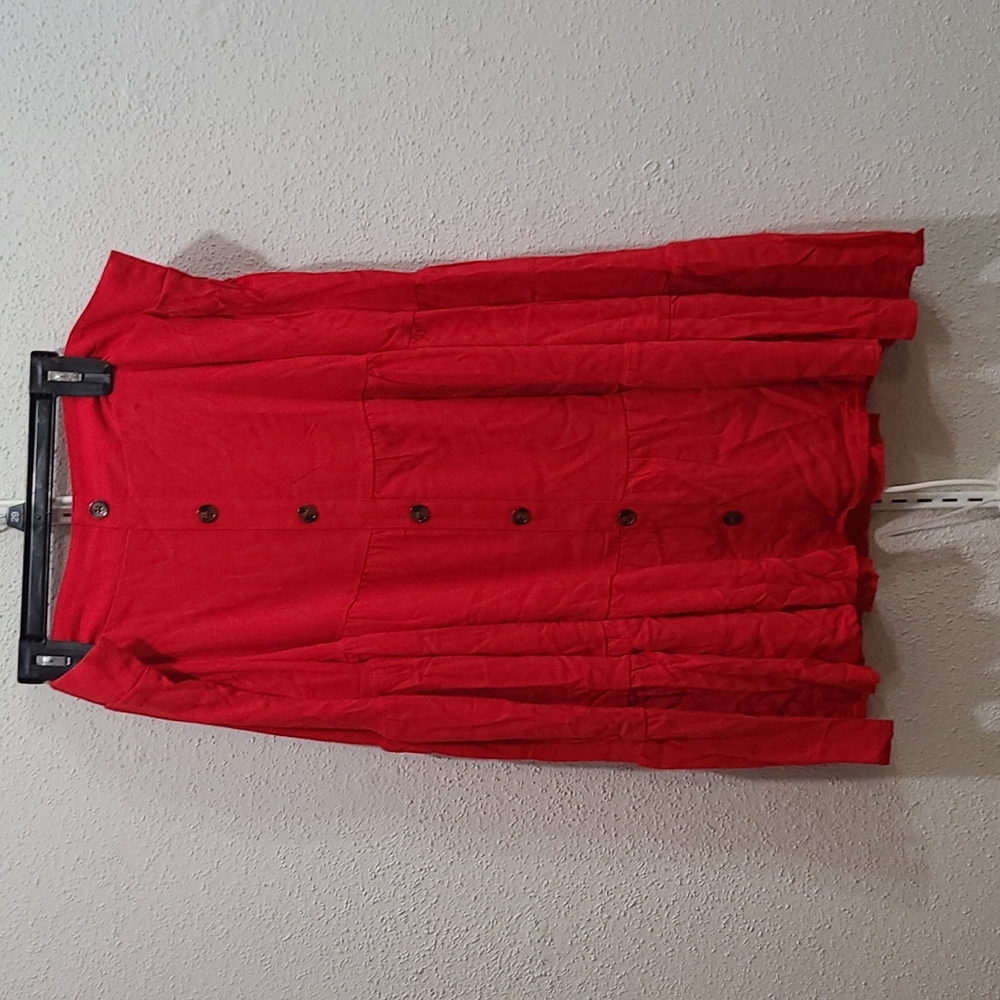 Torrid Red button front midi skirt sz 2